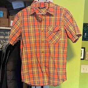 Outdoor research button Tshirt